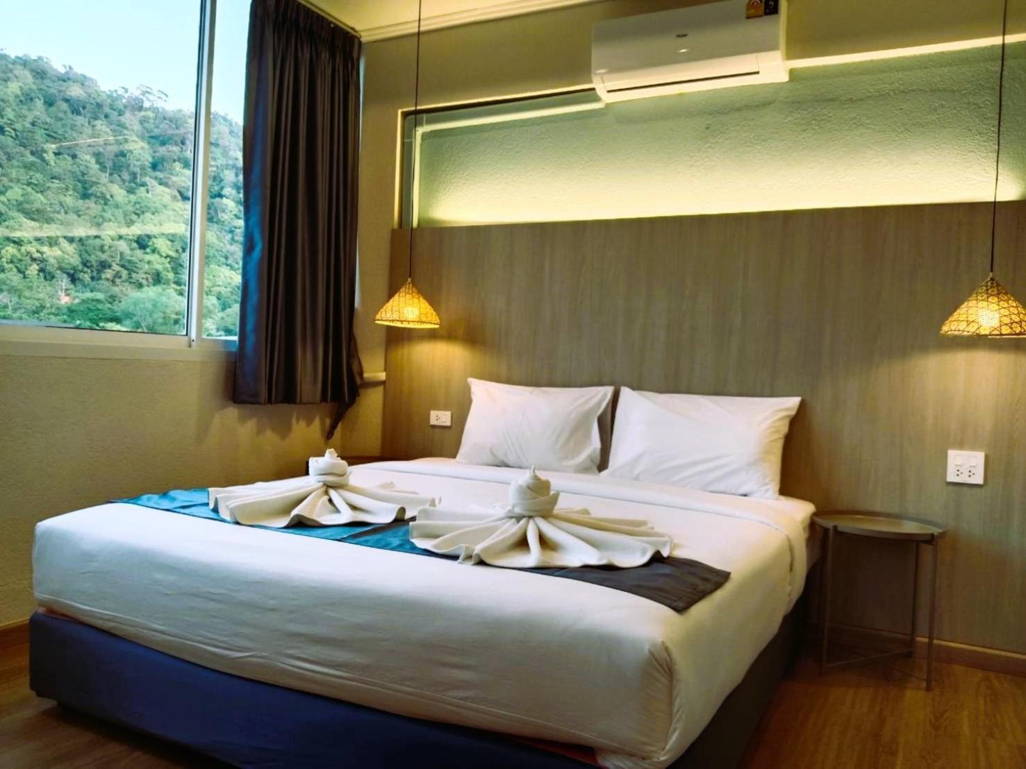 Eastique Hotel Koh Chang Trat Exterior foto